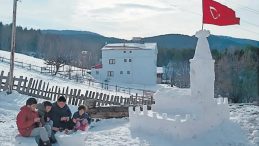 Kardan hayal ger&ccedil;eğe d&ouml;n&uuml;şt&uuml;