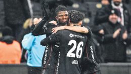 Kartal&rsquo;ı Toure u&ccedil;urdu