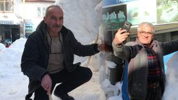 Kastamonulu Esnaf 11 Yıldır Kar Yağınca Kolları Sıvıyor