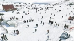 Kayak Merkezlerinde S&ouml;mestr Yoğunluğu