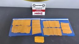 Kayseri'de Uyuşturucu Operasyonu: Bezlere Emdirilmiş Halde Saklanmış! 4 G&ouml;zaltı