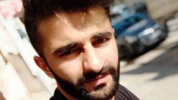 Kaza Sırasında Aracın İ&ccedil;inden Fırladı: Devrilen Dorsenin Altında Kaldı