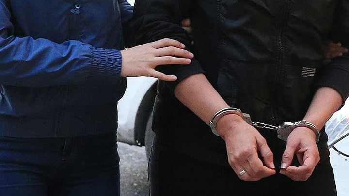 Kocaeli'de Hemşire, Terör Örgütü Propagandası Suçlamasıyla Gözaltına Alındı