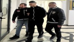 Kocaeli'de Şakalaşırken Arkadaşını Bı&ccedil;aklayarak &Ouml;ld&uuml;ren Kişinin İfadesi Ortaya &Ccedil;ıktı