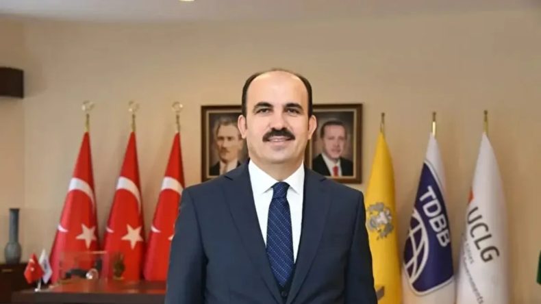 Konya Büyükşehir Belediye Başkanı Altay'dan Yavaş'a su tepkisi: "Konuşmak değil, iş yapmak gerek"