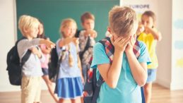 K&ouml;t&uuml; Lakap Akran Zorbalığına Yol A&ccedil;ıyor