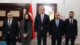 K&uuml;lt&uuml;r ve Turizm Bakanı Ersoy Ağrı&rsquo;da