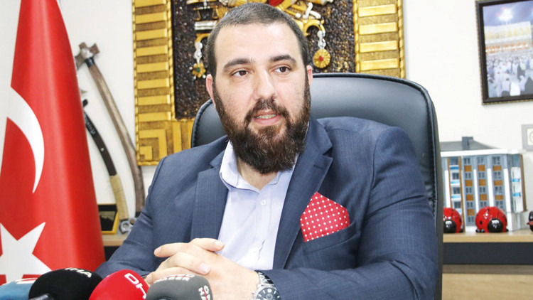 Mahkeme’den ‘Sahte Diplomaya Sahip Ecdat Torununa’ Gazetecilik Dersi