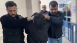 Mahmutpaşa&rsquo;da Turiste Saldırı: 19 Yaşındaki Ş&uuml;pheli F.B. Yakalandı