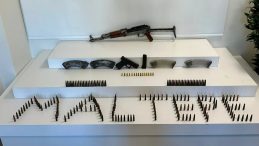 Maltepe'de Silah Operasyonu: Kalaşnikof ve Mermiler Ele Ge&ccedil;irildi