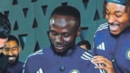 Mane Krallar Gibi Karşılandı