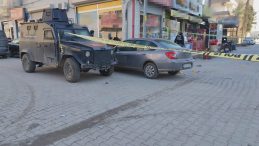 Mardin'de Hastane &Ouml;n&uuml;nde Silahlı Kavga: 1'i Ağır 5 Yaralı