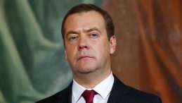 Medvedev&rsquo;den Trump&rsquo;a Gr&ouml;nland A&ccedil;ıklaması: Tarihe İlhakla Ge&ccedil;mek İstiyor