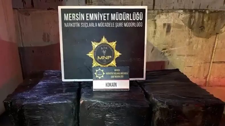 Mersin Limanı'nda Uyuşturucu Operasyonu: 298 Kilogram Kokain Yakalandı