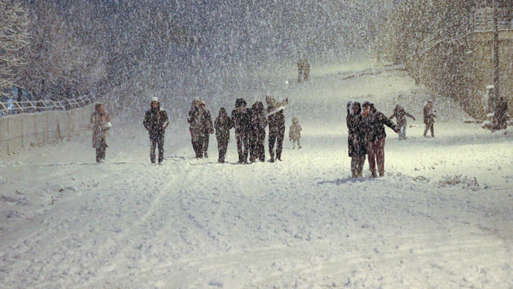 Meteoroloji, 41 il i&ccedil;in sarı kodlu uyarıda bulundu! İstanbul'da kar yağışı tehlikesi… Okullar tatil edildi