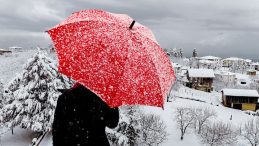 Meteoroloji'den &Ouml;nemli Uyarılar: Kar, Yağmur ve &Ccedil;ığ Tehlikesi!