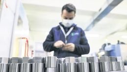 Milyonlarca Gen&ccedil; İ&ccedil;in İş ve Staj Fırsatı: İlk Adım Programı Nasıldır?