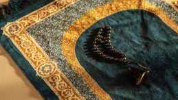 MİRA&Ccedil; KANDİLİ NAMAZI KILINIŞI: Mira&ccedil; Kandili namazı nasıl kılınır, ka&ccedil; rekat, hangi dualar okunur?