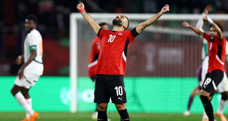 Mısır, Afrika Uluslar Kupası'nda Yarı Finale Yükseldi!