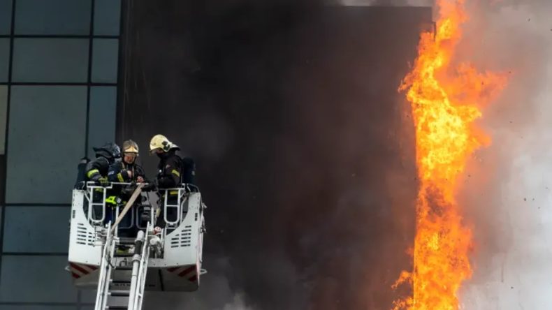 Moskova'daki Hostelde Trajik Yangın Olayı: 4 Can Kaybı