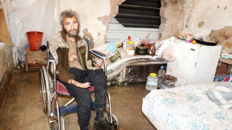 Muşambanın İ&ccedil;inde Yaşam M&uuml;cadelesi