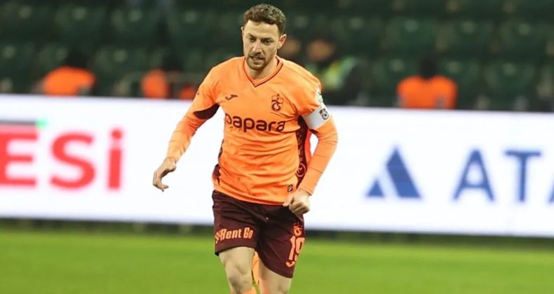 Mustafa Eskihella&ccedil;: "Sahadaki en g&uuml;&ccedil;l&uuml; y&ouml;n&uuml;m hızım"