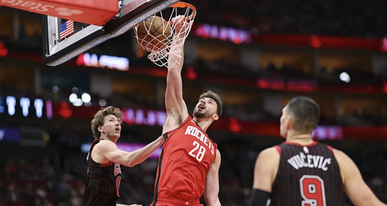 NBA: Alperen Şeng&uuml;n Double Double Yaptı, Houston Kazandı!