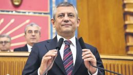 Ne Se&ccedil;ilmişe Ne Se&ccedil;ene Dokundurturuz