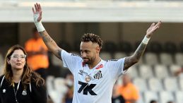 Neymar, Santos ile S&ouml;zleşmesini Uzattı!