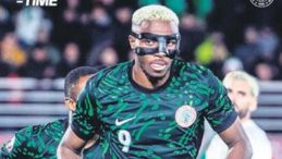 Osimhen, Afrika&rsquo;da kupaya koşuyor