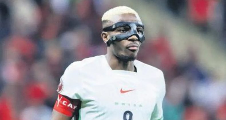 Osimhen Hızla T&uuml;rkiye'ye D&ouml;n&uuml;yor