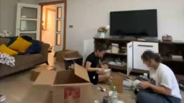 &Ouml;ğrencilere Evini Temizlettiren &Ouml;ğretmene Soruşturma Başlatıldı