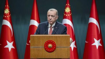 &Ouml;ğrencilere M&uuml;jde: Cumhurbaşkanı Erdoğan'dan Burs ve &Ouml;ğrenim Kredisi Artışı