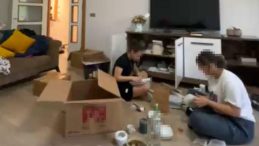 &Ouml;ğrencilerini Temizlik Yapmak &Uuml;zere Evine G&ouml;t&uuml;ren &Ouml;ğretmen G&ouml;revden Alındı