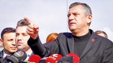 &Ouml;zg&uuml;r &Ouml;zel: &Ccedil;ete Lideri Evinde, Bizimkiler Silivri&rsquo;de