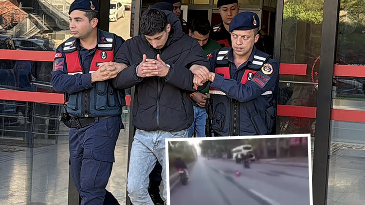 Polis Ekiplerinin Üzerine Motosiklet Süren İki Şahıs Tutuklandı