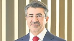 Politika Faizinin 2026'da %30'un Altına İnmesi Bekleniyor