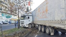 Şanlıurfa'da Gizli Buzlanma Kazaları: 5 Yaralı