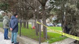 Sarıyer'de 3 &Ccedil;ocuk Babası Başından Vurulmuş Halde Bulundu: Sinir Krizi Ge&ccedil;iren Yakınları Kafeteryanın &Ccedil;atısına &Ccedil;ıktı!