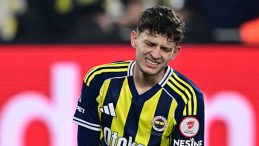 Sebastian Szymanski Fenerbah&ccedil;e'den Ayrılıyor! Yeni Takımı ve Transfer &Uuml;creti A&ccedil;ıklandı