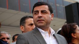 Selahattin Demirtaş'ın duruşması ertelendi