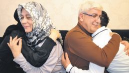 Sevgi Paylaştık&ccedil;a B&uuml;y&uuml;yor