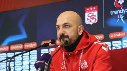 Sivasspor'dan Evren Otyakmaz'ın Transfer A&ccedil;ıklamaları!