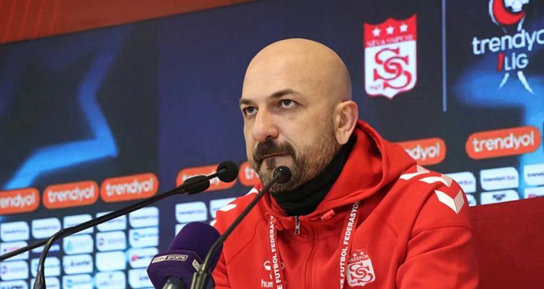 Sivasspor'dan Evren Otyakmaz'ın Transfer A&ccedil;ıklamaları!