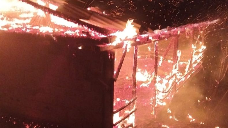 Sobadan Kaynaklanan Yangın, Evi K&uuml;le &Ccedil;evirdi