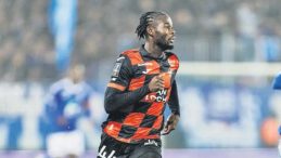 Sol Bek İ&ccedil;in Rota Fransa!