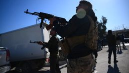 SON DAKİKA| Aşiretler Deyrizor'da Petrol Sahalarını Kontrol Altına Aldı