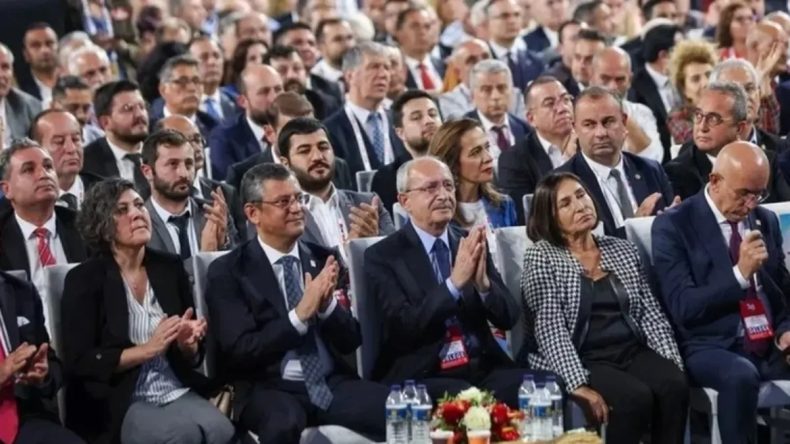 SON DAKİKA | CHP'nin 'şaibeli kurultay' davası 23 Şubat'a ertelendi