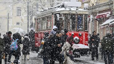 Son Dakika: İstanbul'da Eğitime Ara Verildi!