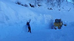 SON DAKİKA | &Ouml;zel Eğitim Kurumlarında Kar Alarmı: Tatil Kararları Peş Peşe Geldi!